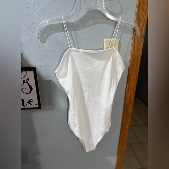 Wild Fable Women's Square Neck Thin Spaghetti Strap White Ribbed Bodysuit S or M - Picture 1 of 8